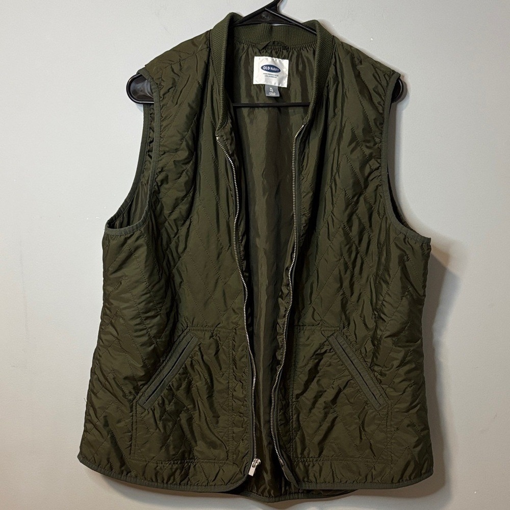 Old Navy Womens Olive Green Quilted Zip Up Vest XL Large Green Layering Gorpcore